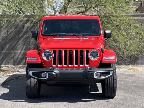 Used 2021 Jeep Wrangler Unlimited Sahara w/ Cold Weather Group AWD/4WD image 3