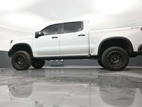 Used 2023 Chevrolet Silverado 1500 ZR2 w/ ZR2 Bison Edition AWD/4WD image 21