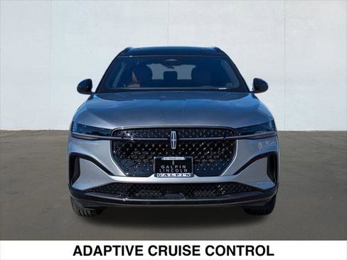 New 2026 Lincoln Nautilus Reserve w/ Jet Appearance Package image 4