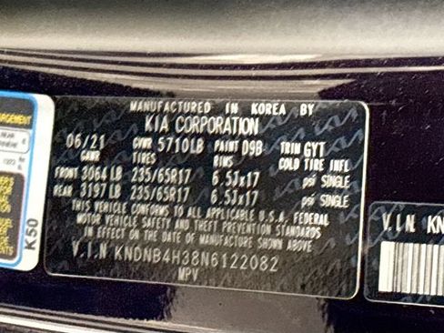 Used 2022 Kia Carnival LX FWD image 30