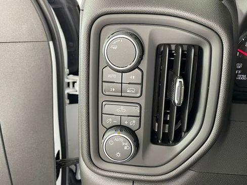 New 2026 Chevrolet Silverado 1500 W/T w/ WT Value Package AWD/4WD image 10