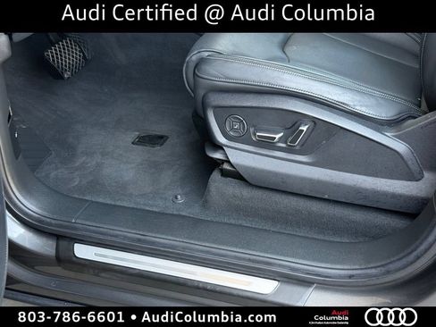 Certified 2025 Audi Q7 3.0T Prestige AWD/4WD image 22