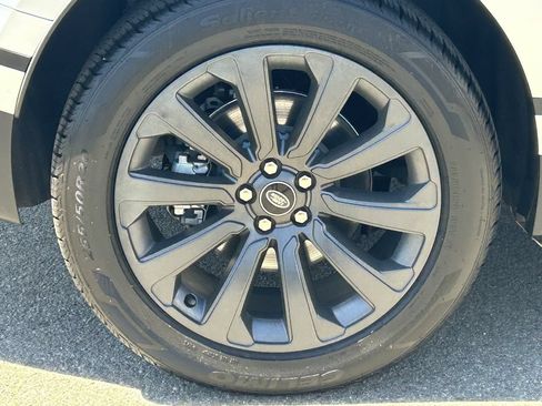 Used 2021 Land Rover Range Rover Velar S AWD/4WD image 9