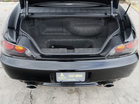 Used 2005 Honda S2000 image 10