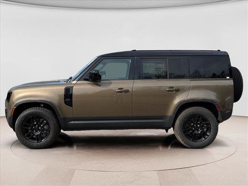 New 2026 Land Rover Defender 110 S AWD/4WD image 2