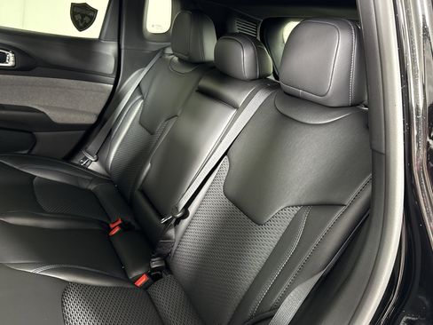 New 2026 Jeep Compass Latitude image 10