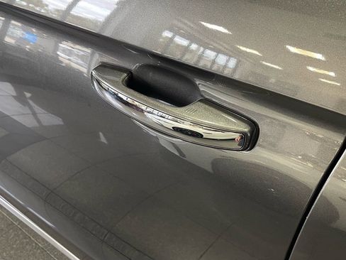 Used 2021 Ford Expedition Max Limited image 13