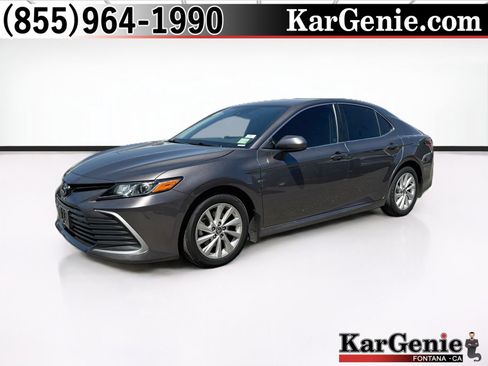 Used 2023 Toyota Camry LE FWD image 1