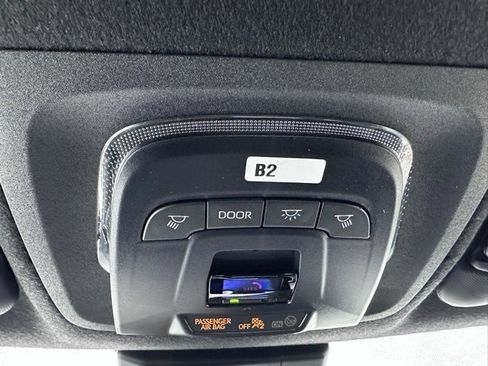 New 2026 Toyota Corolla SE image 27