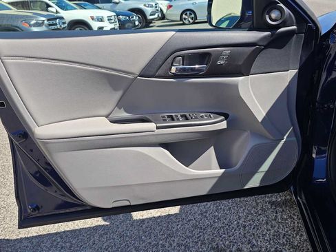 Used 2014 Honda Accord EX-L image 19
