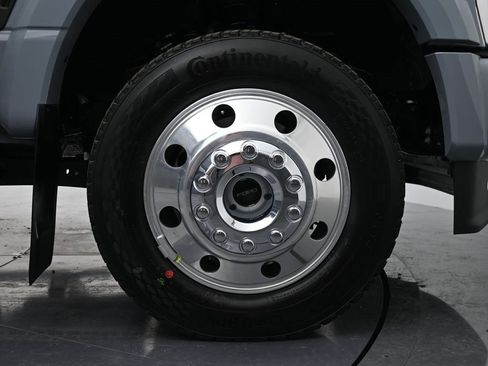 New 2026 Ford F450 Platinum w/ FX4 Off-Road Package image 37