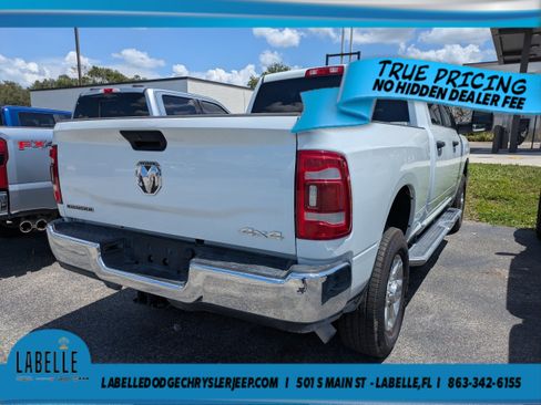 Used 2024 RAM 2500 Big Horn w/ Protection Group AWD/4WD image 3