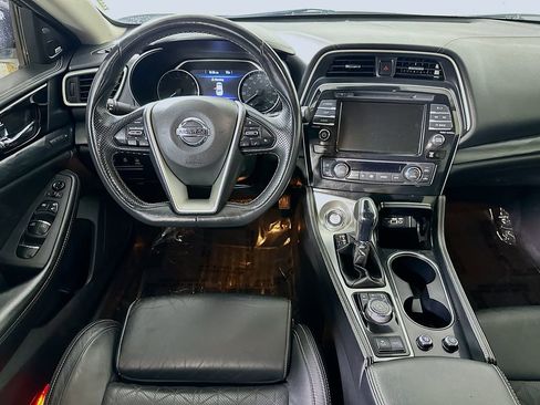 Used 2022 Nissan Maxima Platinum w/ Sport Mat Group FWD image 16