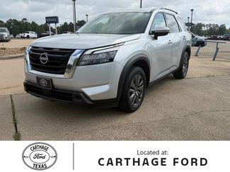 Used 2025 Nissan Pathfinder SV FWD video 1