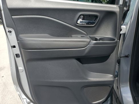 Used 2025 Honda Ridgeline RTL image 20