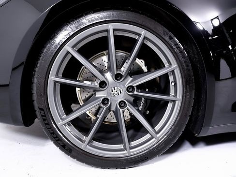 Certified 2024 Porsche 911 Carrera image 23