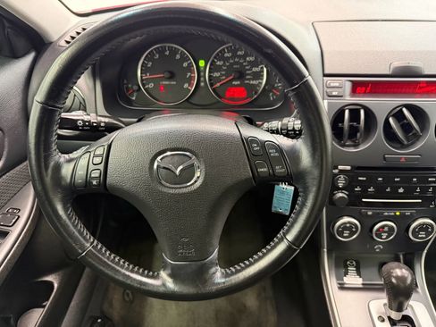 Used 2006 MAZDA MAZDA6 s Sport w/ Bose Audio & Moonroof Pkg image 17