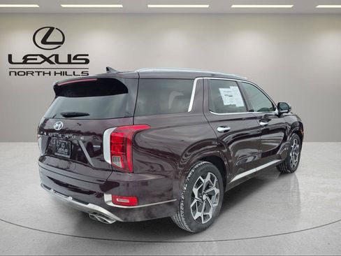 Used 2022 Hyundai Palisade Calligraphy image 5