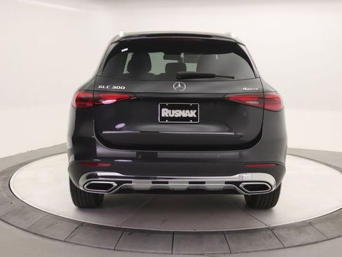 New 2026 Mercedes-Benz GLC 300 4MATIC image 3