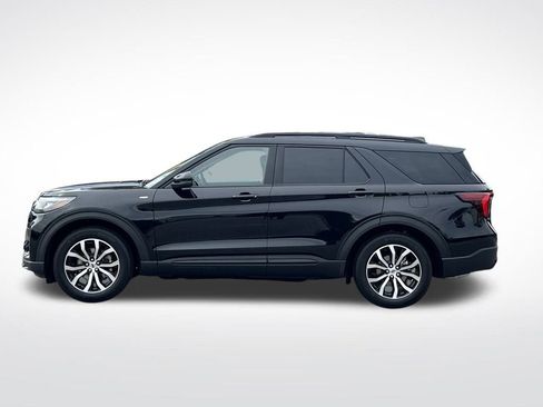 New 2025 Ford Explorer ST-Line image 8