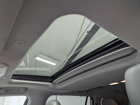 Used 2023 Toyota Highlander Bronze Edition image 14