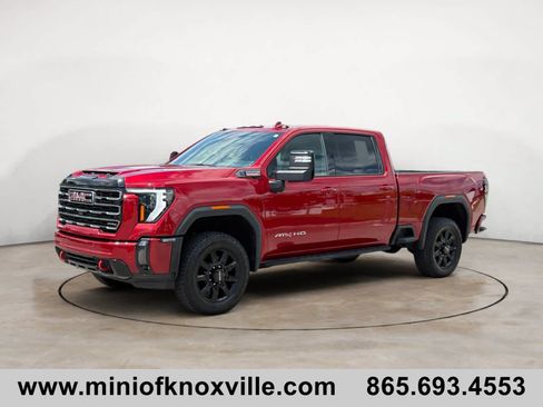 Used 2024 GMC Sierra 2500 AT4 w/ AT4 Premium Plus Package AWD/4WD image 7