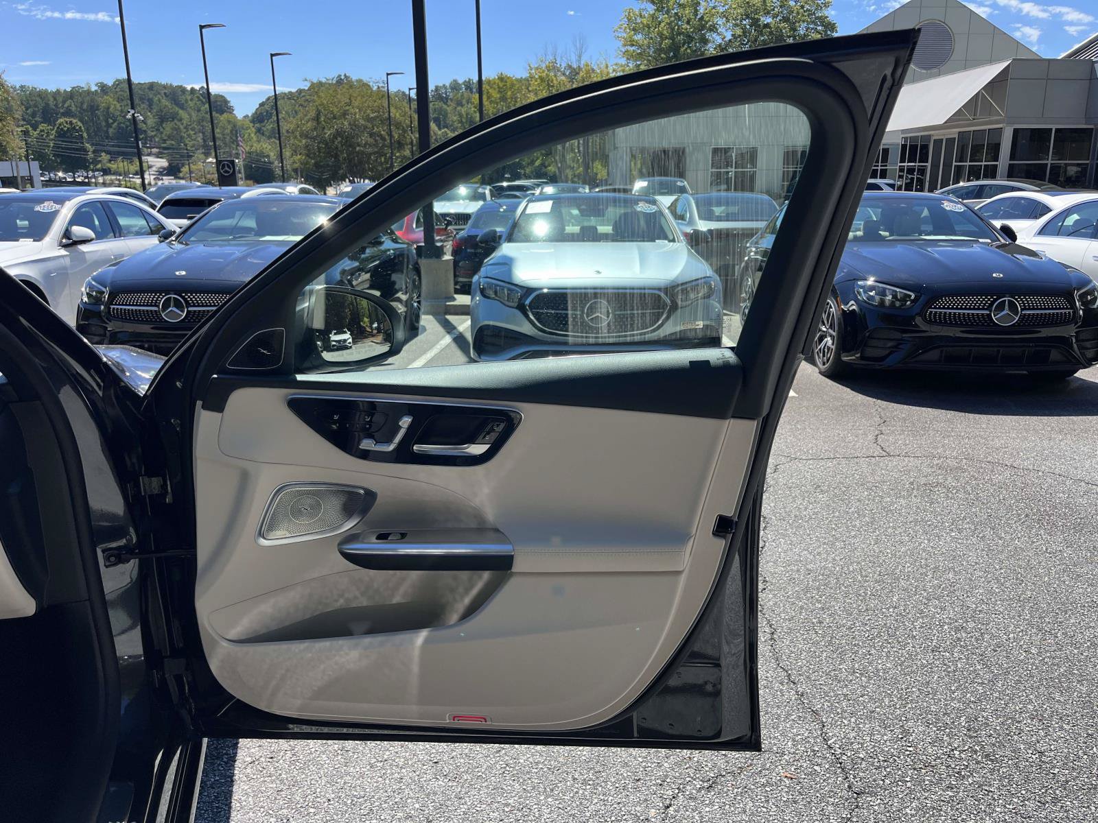 Certified 2025 Mercedes-Benz C 300 4MATIC Sedan image 52