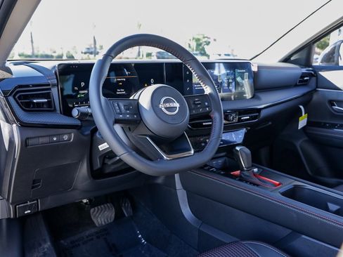 New 2026 Nissan Kicks SR image 16