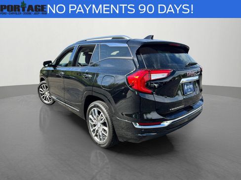 Used 2023 GMC Terrain Denali w/ LPO, Floor Liner Package AWD/4WD image 4
