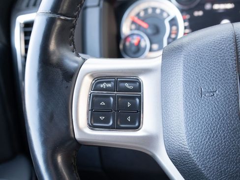 Used 2018 RAM 1500 Laramie w/ Convenience Group AWD/4WD image 8