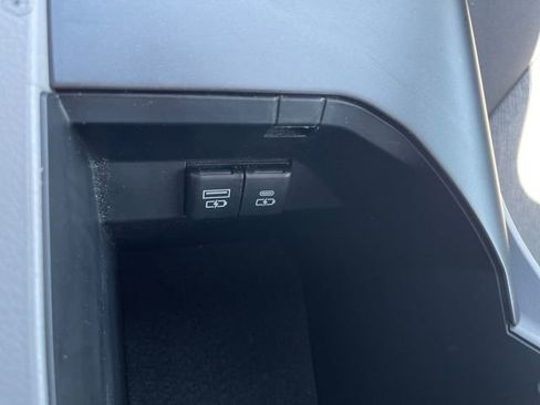 Used 2024 Toyota Camry LE AWD/4WD image 19