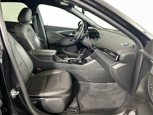Used 2024 Buick Envista Avenir image 29