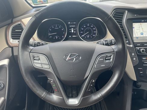 Used 2018 Hyundai Santa Fe Sport w/ 2.4L Tech Package 04 image 21