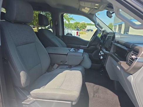 Used 2025 Ford F150 XLT w/ Equipment Group 301A Standard AWD/4WD image 11