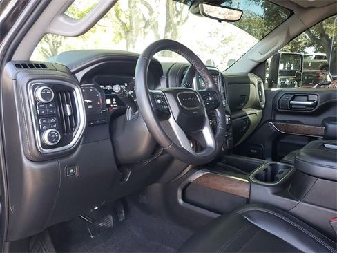 Used 2020 GMC Sierra 3500 Denali w/ Denali Ultimate Package image 20