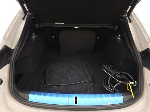 Used 2025 Porsche Taycan 4S w/ Premium Package AWD/4WD image 15