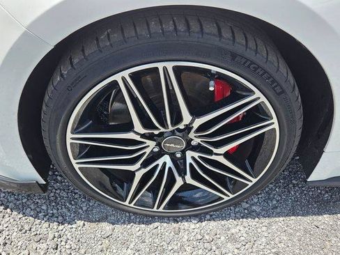 Used 2022 Kia Stinger GT2 w/ Red Interior Color Package RWD image 9