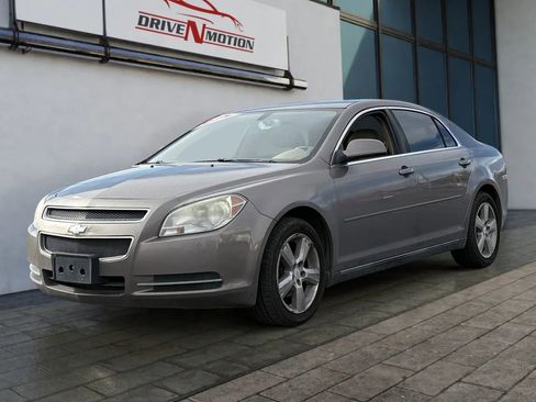 Used 2010 Chevrolet Malibu LT w/ Interface Package image 6