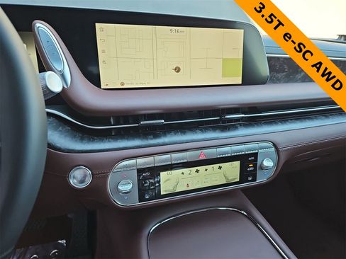 Used 2025 Genesis G90 3.5T image 20