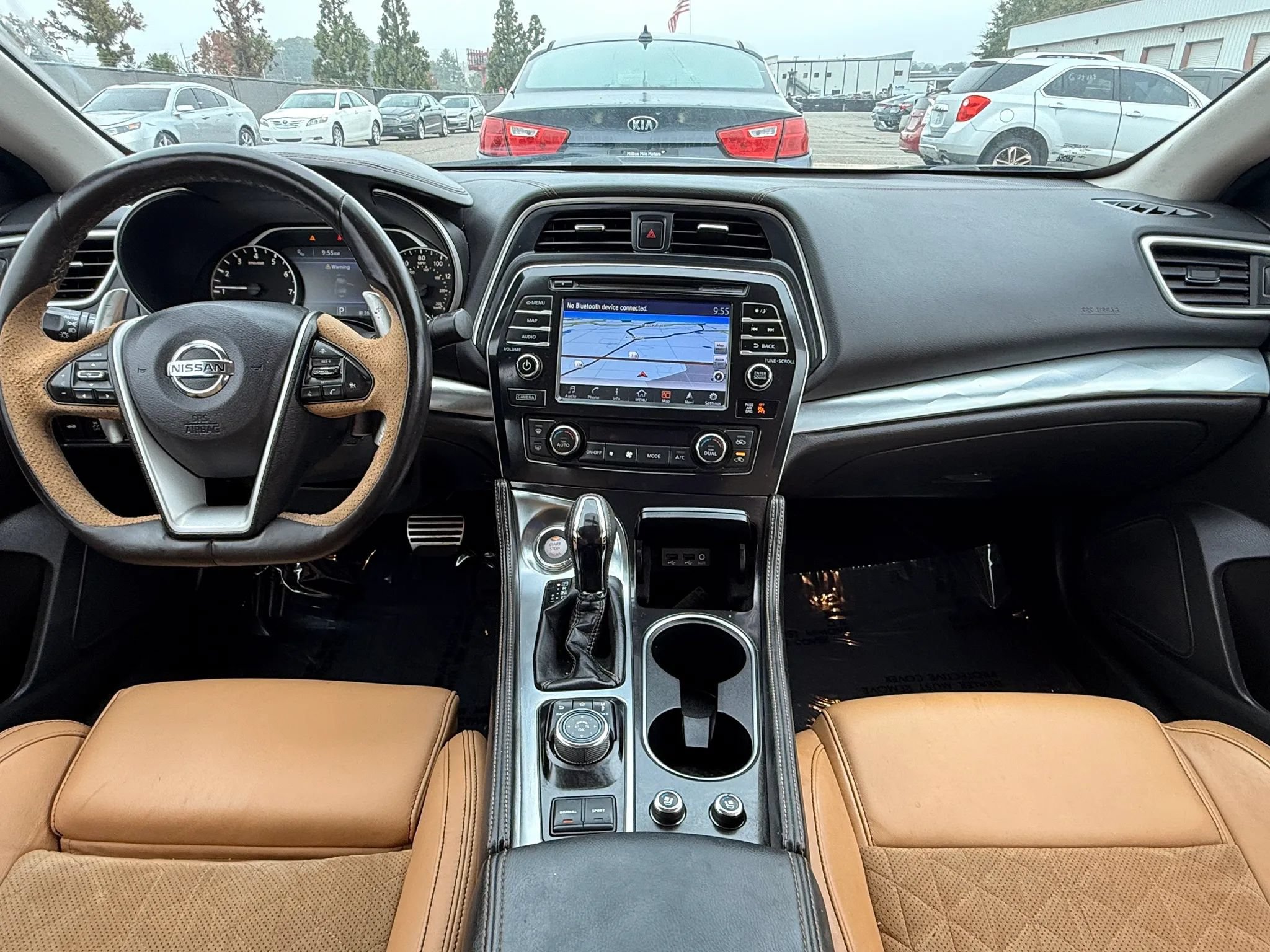 Used 2016 Nissan Maxima SR FWD image 3