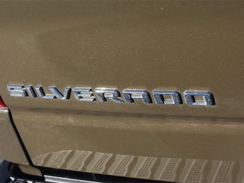 Certified 2023 Chevrolet Silverado 1500 LT image 17