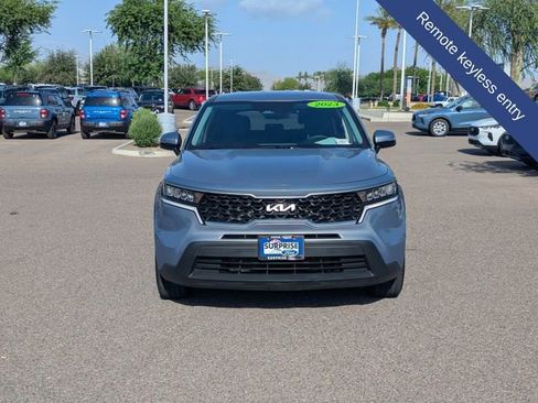 Used 2023 Kia Sorento LX FWD image 10