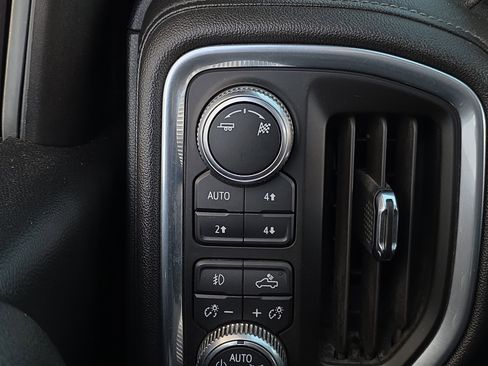 Used 2019 GMC Sierra 1500 SLT w/ SLT Premium Plus Package image 31