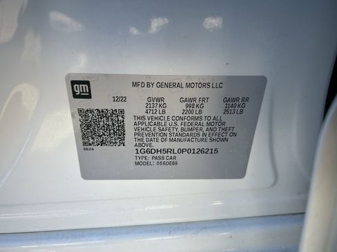 Used 2023 Cadillac CT4 V w/ Navigation Package image 26