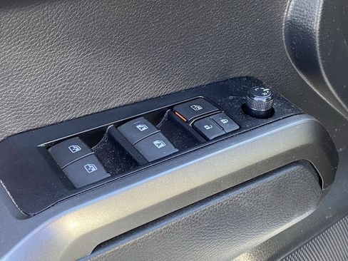 Used 2023 Toyota Tacoma TRD Off-Road w/ Technology Package image 6