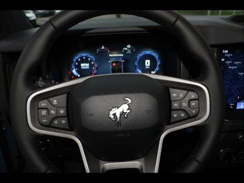 New 2025 Ford Bronco Badlands image 24