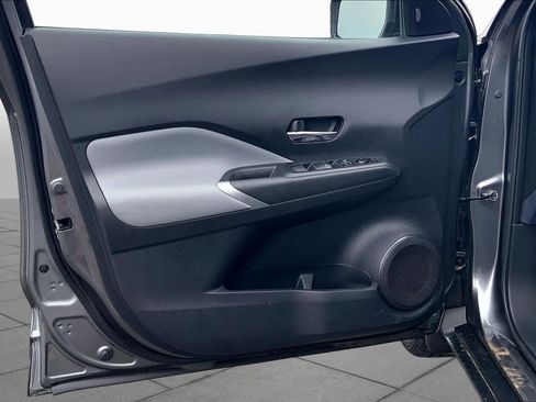 Used 2022 Nissan Kicks SR w/ Premium Package FWD image 22