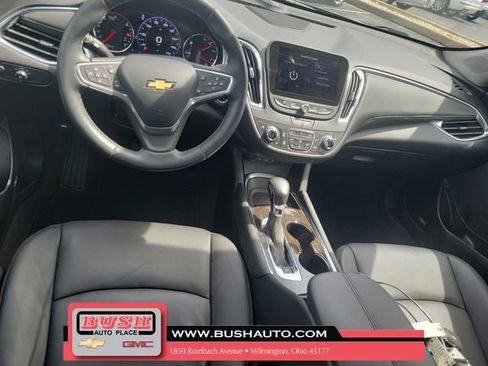 Used 2023 Chevrolet Malibu LT image 11