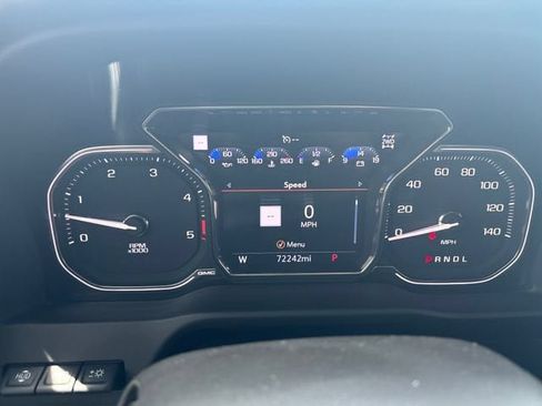Certified 2022 GMC Sierra 2500 Denali w/ Denali Ultimate Package AWD/4WD image 15