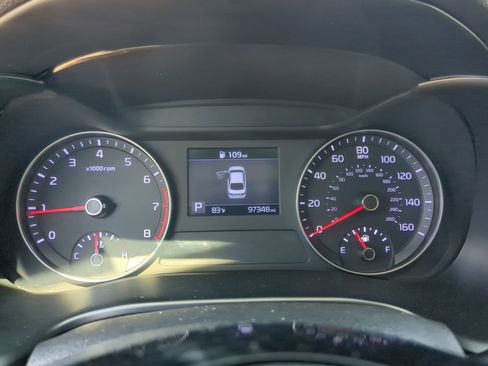 Used 2019 Kia Forte LXS image 14